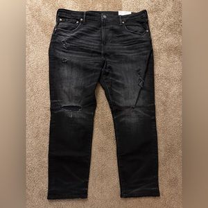 NWT American Eagle Destroyed Jeans